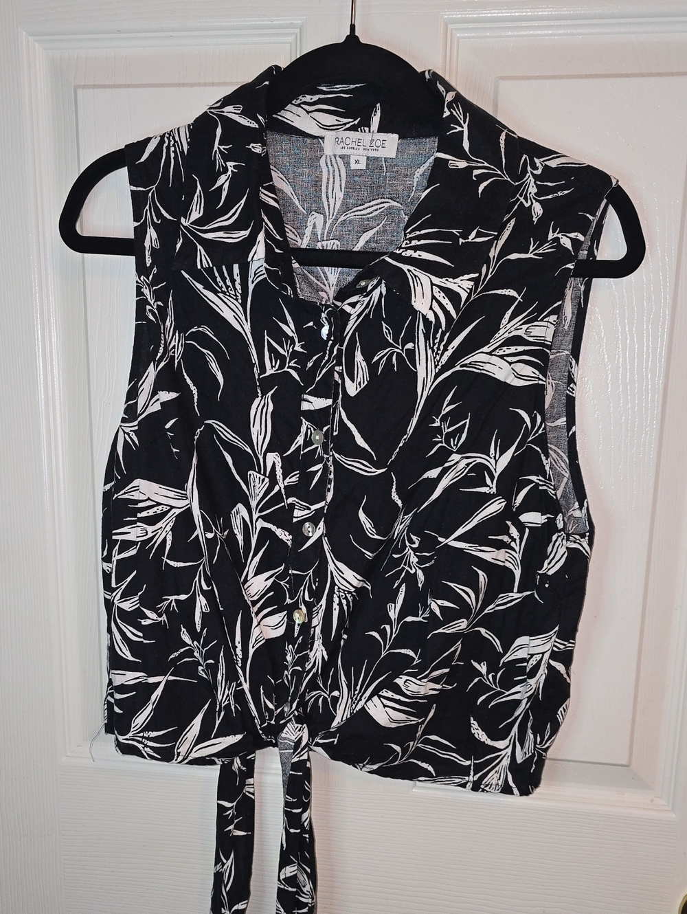 Rachel Zoe Black & White Botanical Tie-Hem Sleeveless Blouse